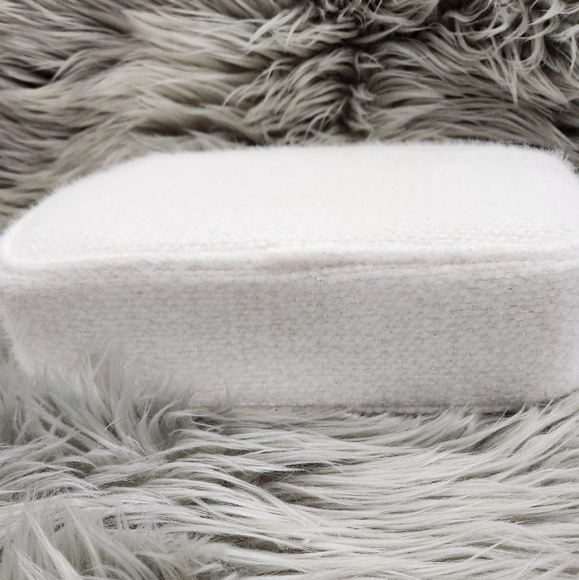 Chanel Beauty Bag brand New - Picture 4 of 7